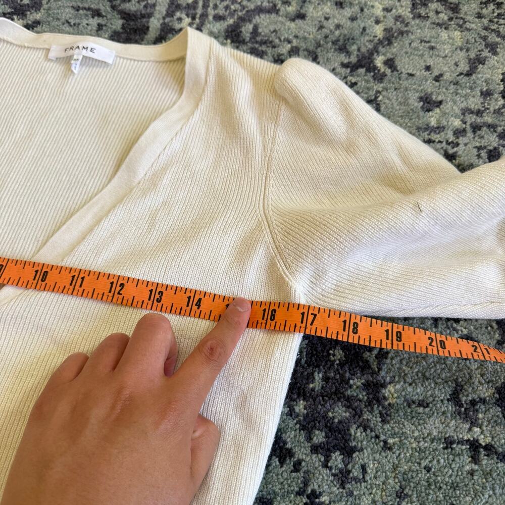 FLAWED FRAME Cropped White Ribbed Puff Sleeve Knit Cardigan Pullover- Size M - Picture 12 of 12